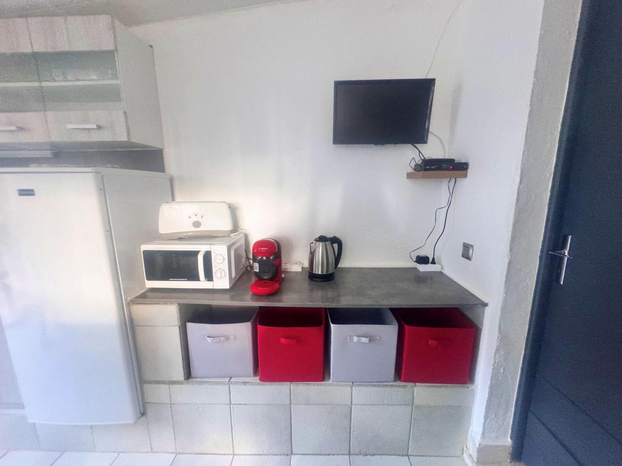 Les Pieds Dans L'Eau T2 E Apartment Calvi  Exterior photo