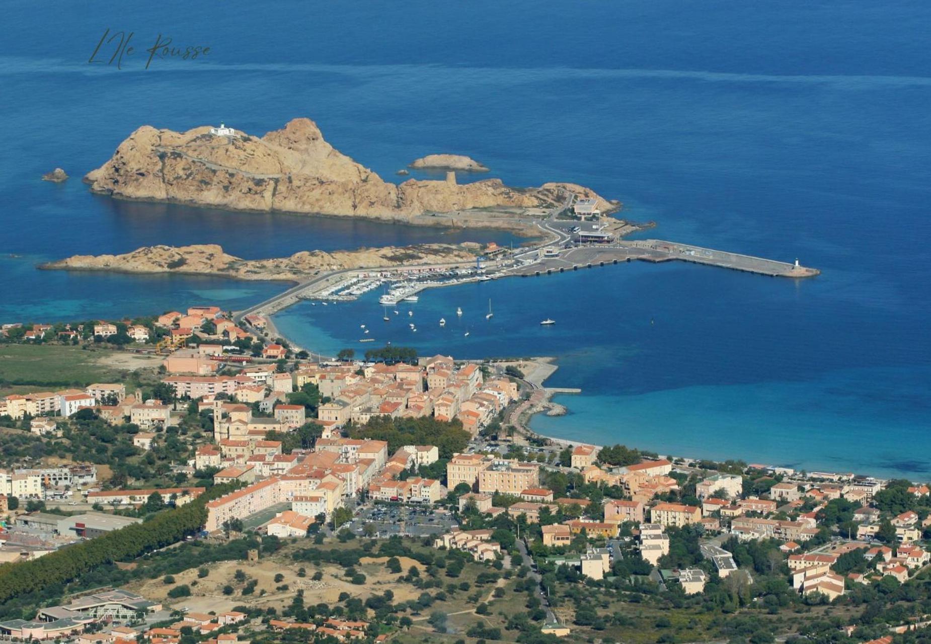 Les Pieds Dans L'Eau T2 E Apartment Calvi  Exterior photo